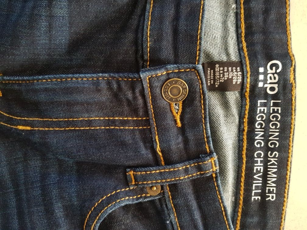 Spodnie jeans Gap r.38