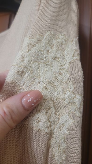 Кардиган короткий, Італія