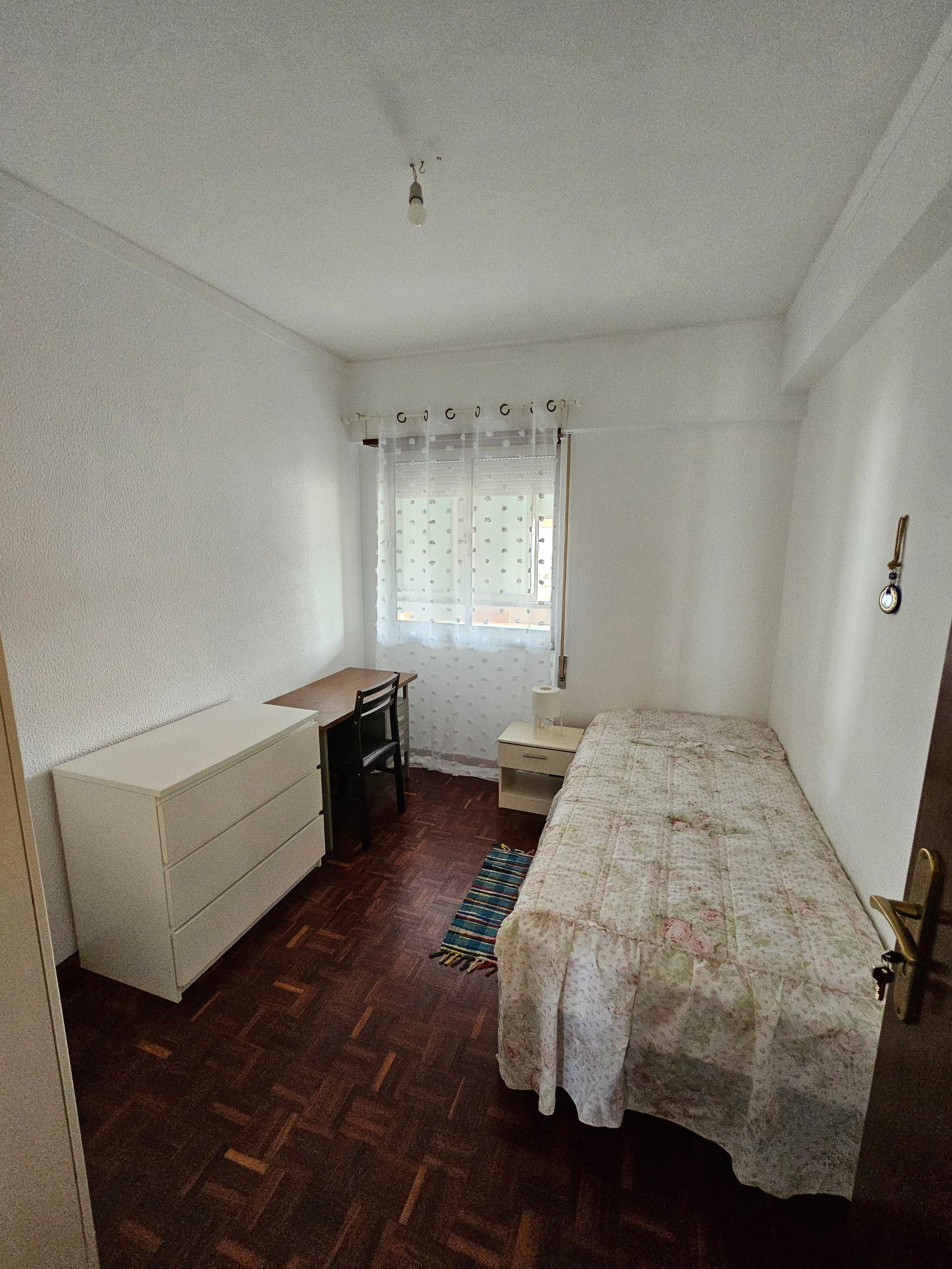 Quarto a arrendar a estudante Beja - IPB
