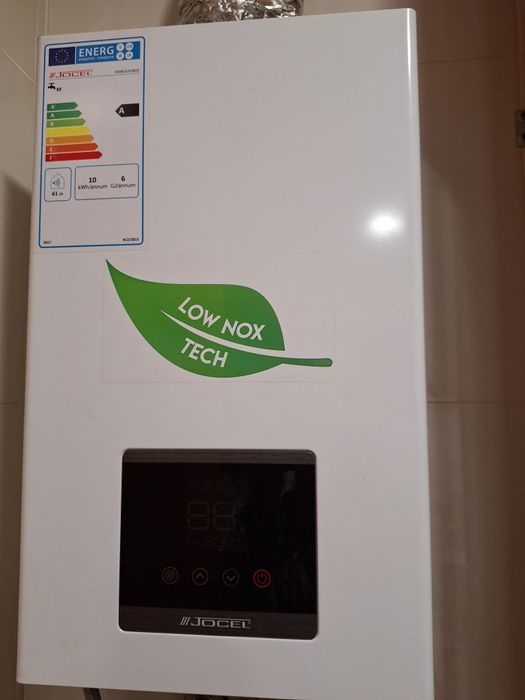 Esquentador Estanque com capacidade de 12 litros por minuto