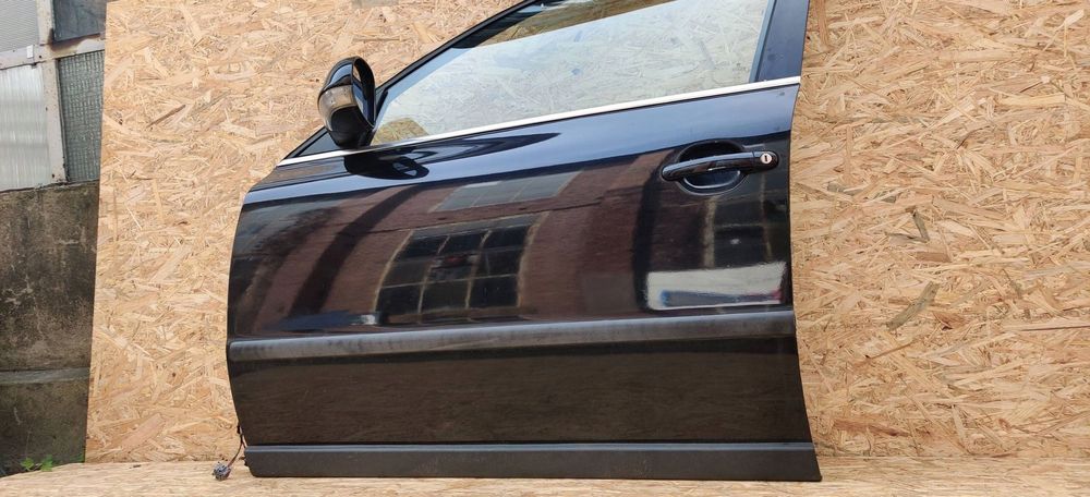 Volkswagen PASSAT B5.5 2002 Drzwi przednie