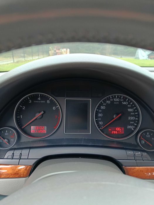 Audi A4 B6 2004r. 2.4 LPG skrzynia automatyczna