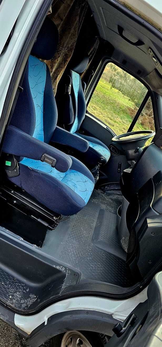 Iveco 35S13 MAX Kamper 03r 2,8 JTD 125KM 209tyś obrotowe fotele