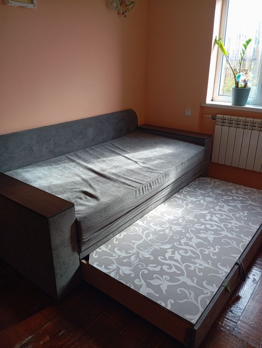 Продам або обмін на двохспальне ліжко