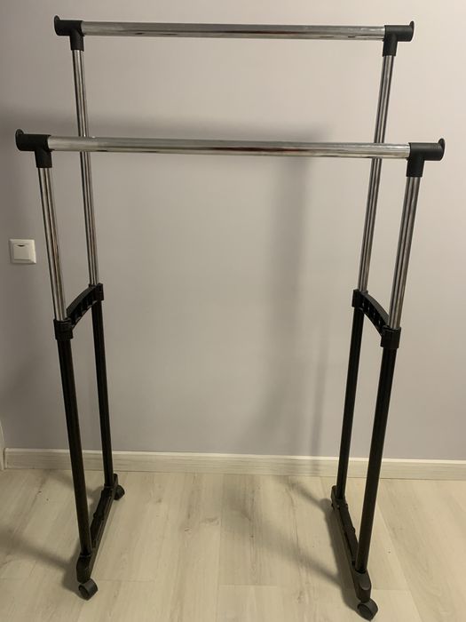 Вішалка пересувна для одягу JYSK