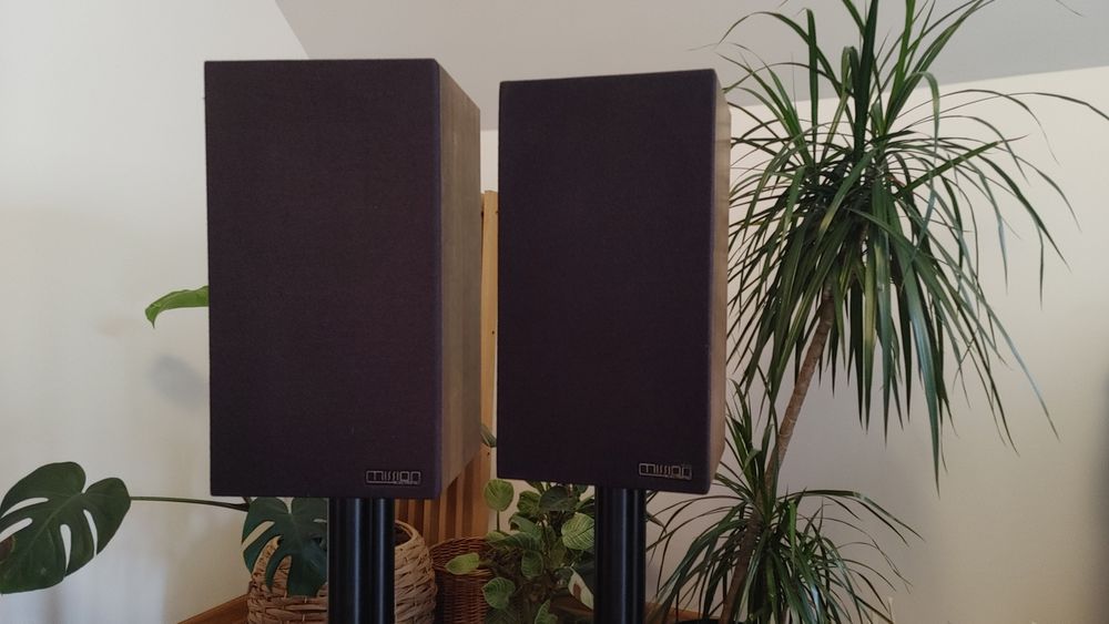 Głośniki kolumny Mission 700.2, lata 70.