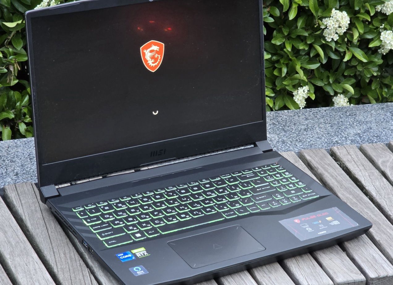 ігровий ноутбук MSI Pulse GL66 (i7 12700H, RTX 3070, 32GB 03П)