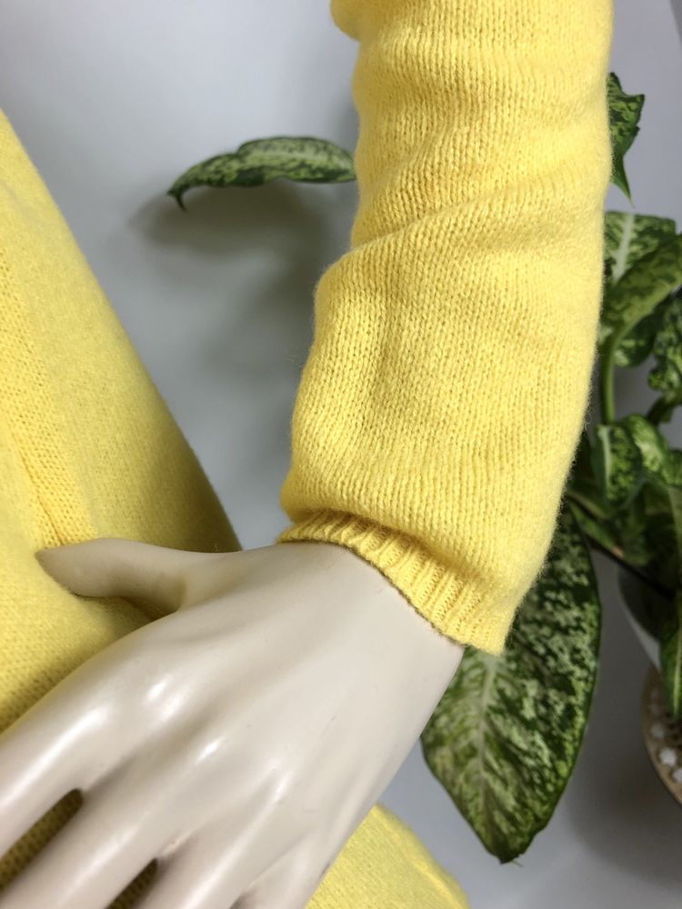 Żółty długi wełniany sweter damski Solar 100% wool na zimę