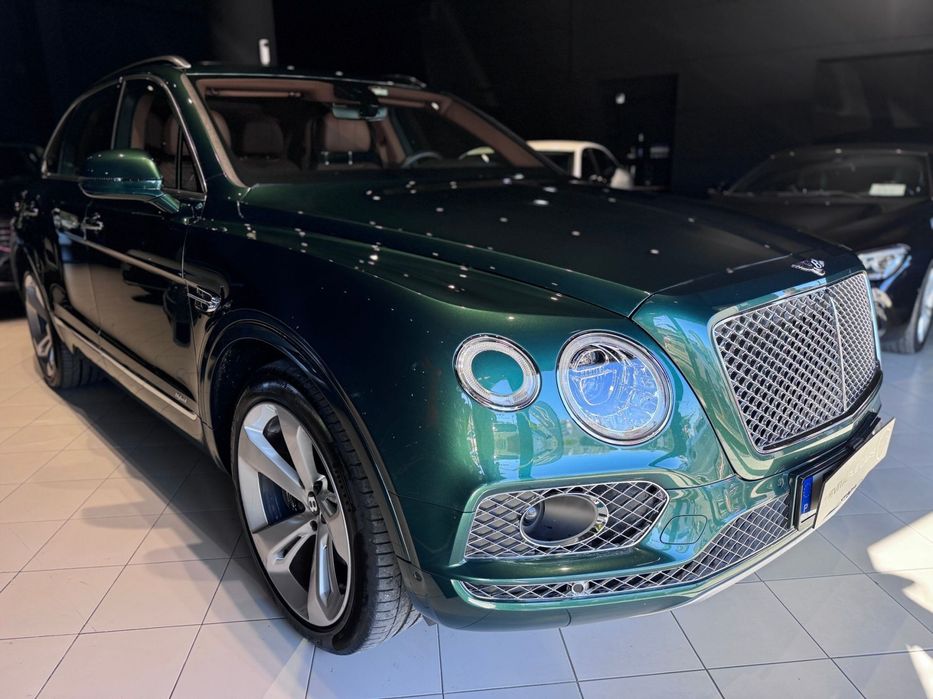 Bentley Bentayga Hybrid