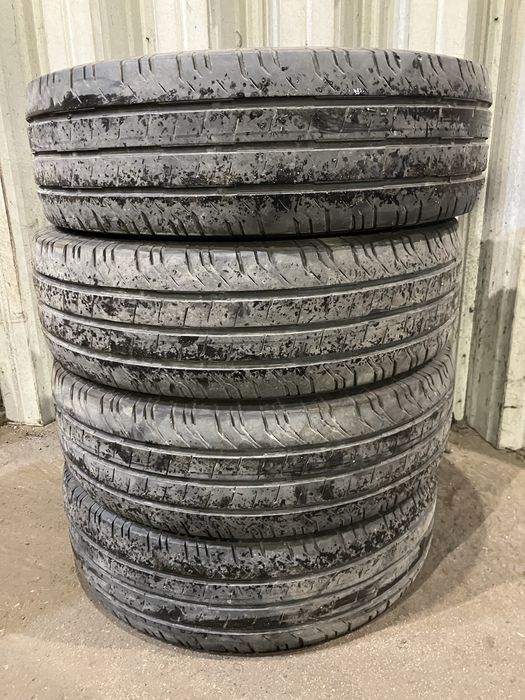 Continental 225 75 r16c