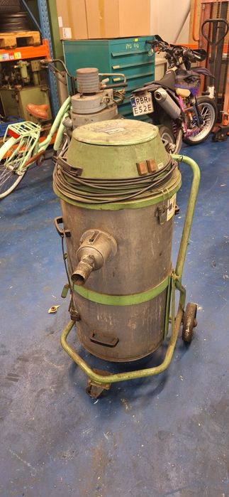 Odkurzacz przemyslowy RIBO 3,3 kW