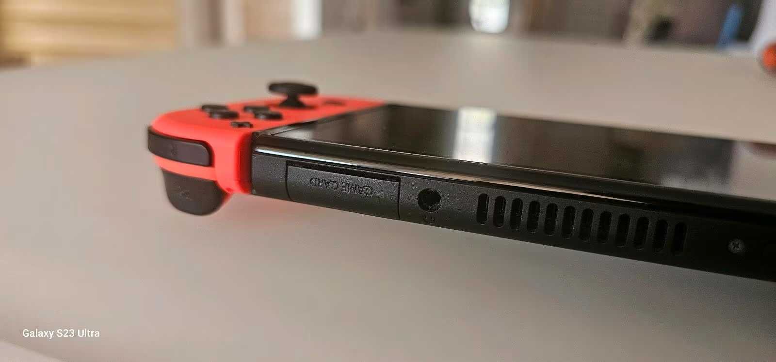 Nintetndo Switch OLED