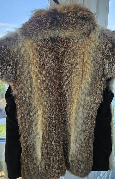 Натуральна жилетка з лисиці+шкіряна куртка