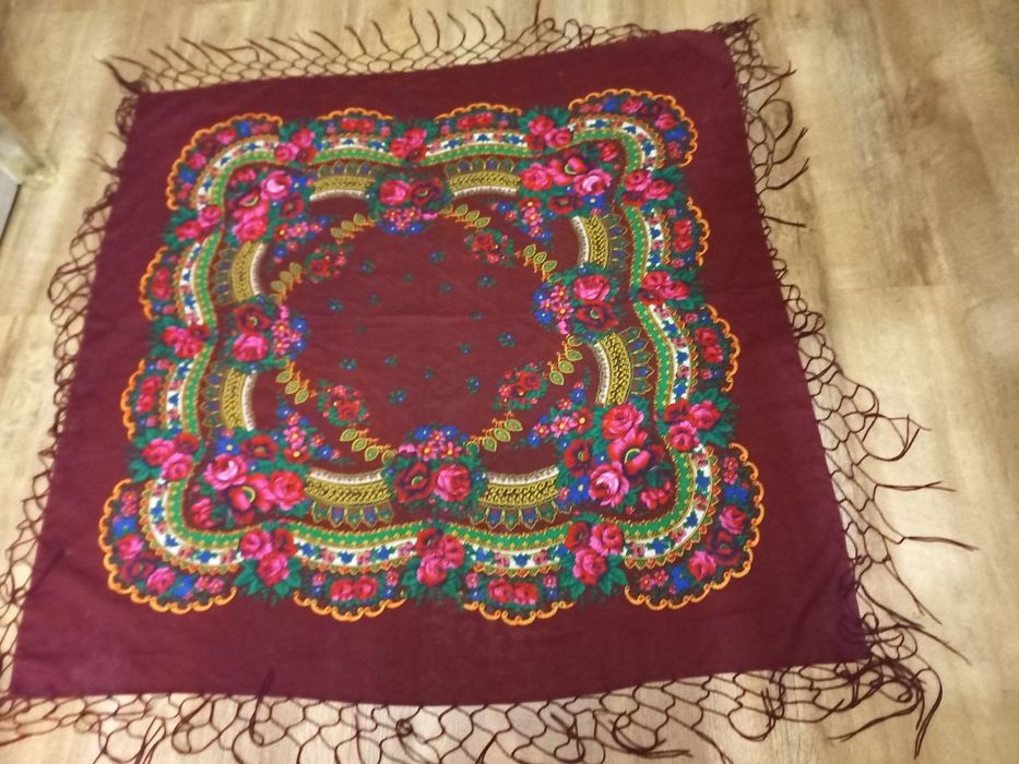 Продам цветной плвток,  рушник