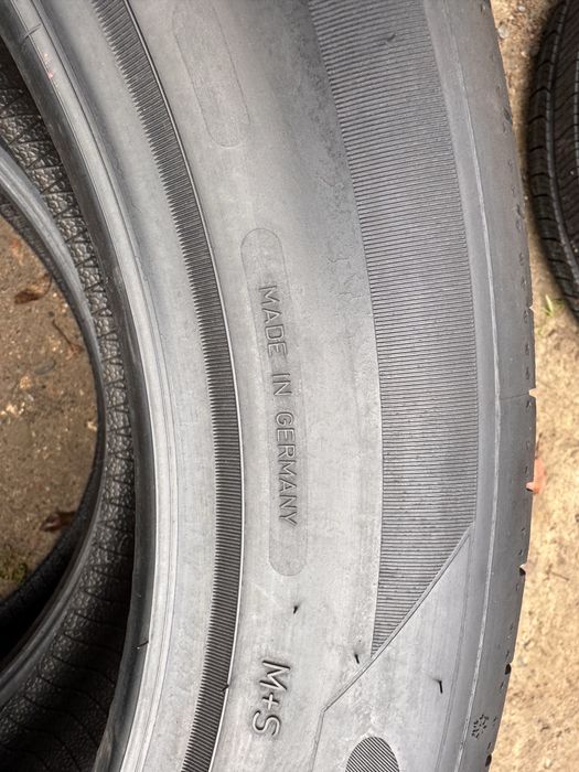 Нові 2024рік Всесезонні шини 275 45 R20 Goodyear