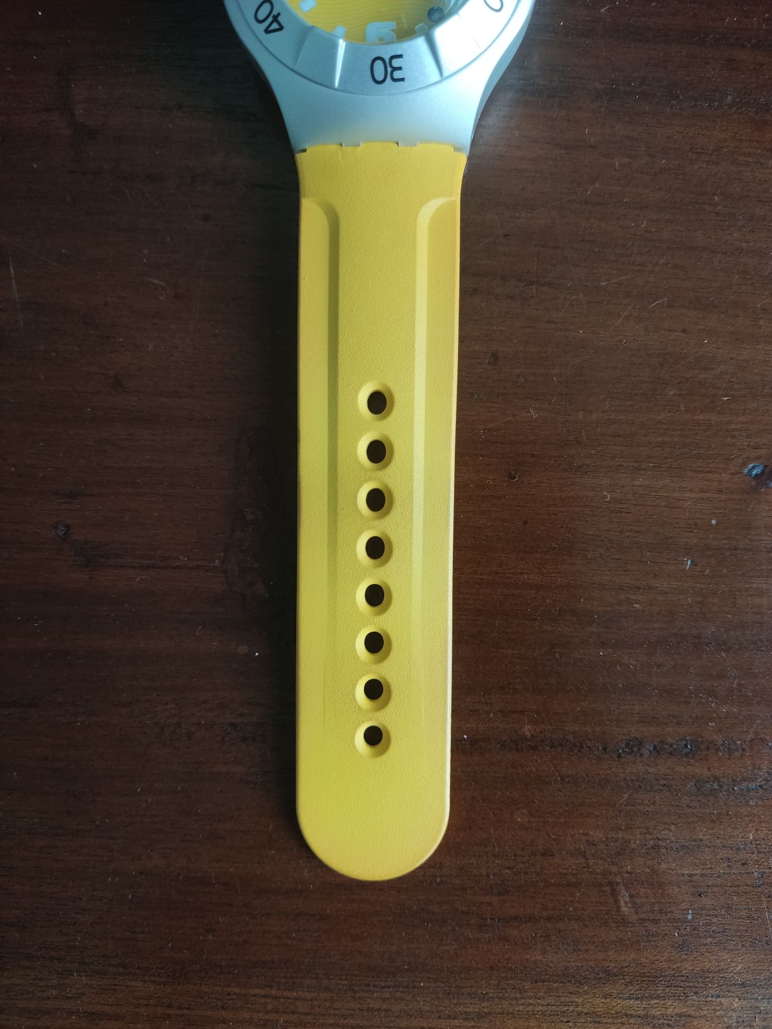 Swatch irony scuba amarelo