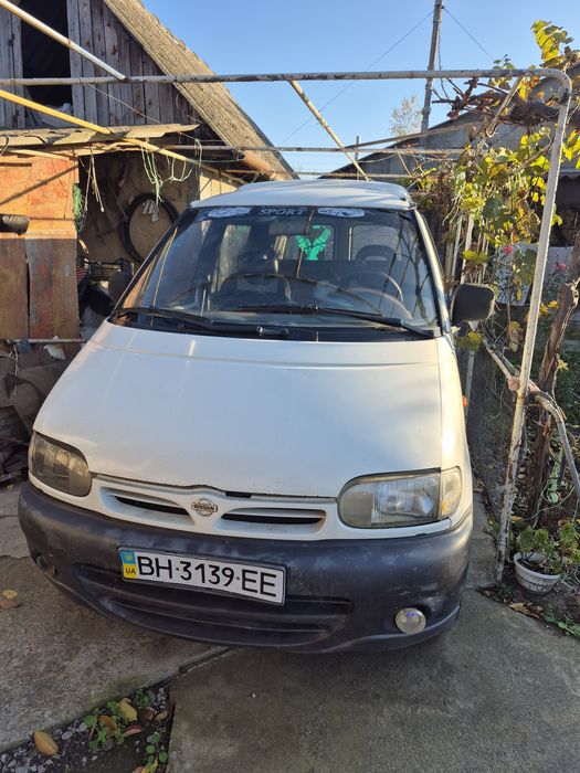 Продам бусик Nissan Vanette