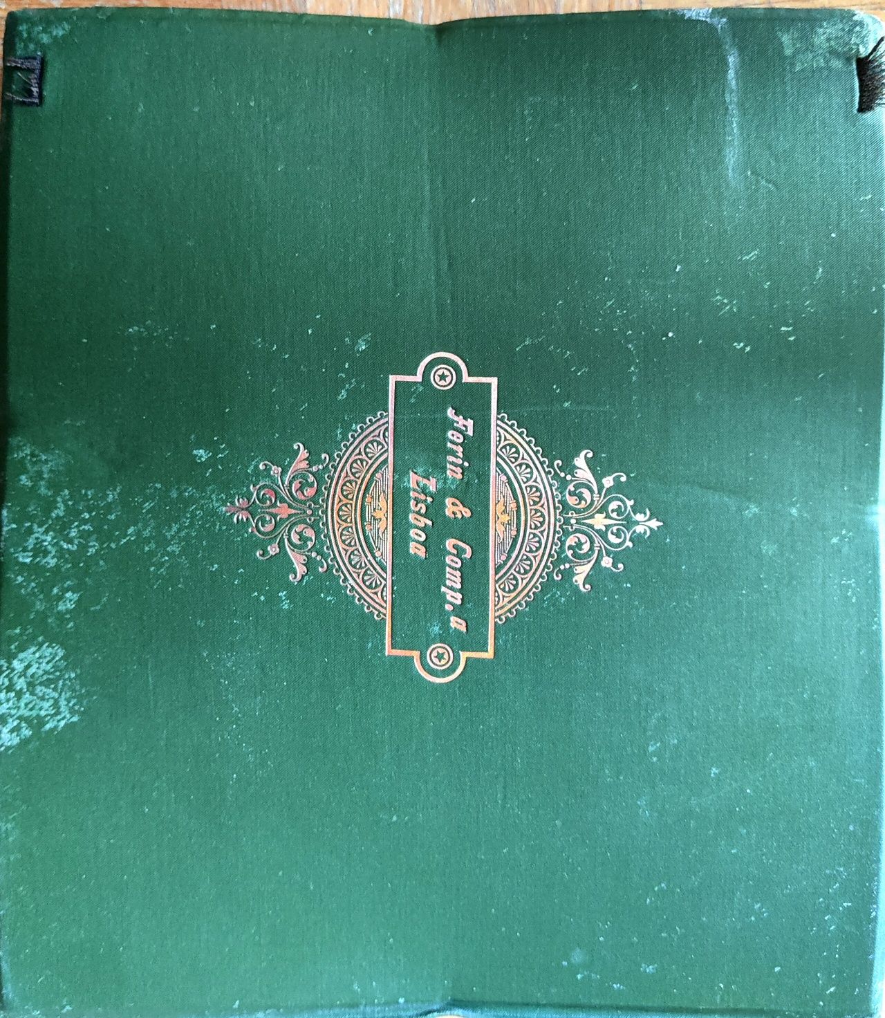 Livro fotográfico de coleção - Caminho de Ferro de Lourenço Marques .