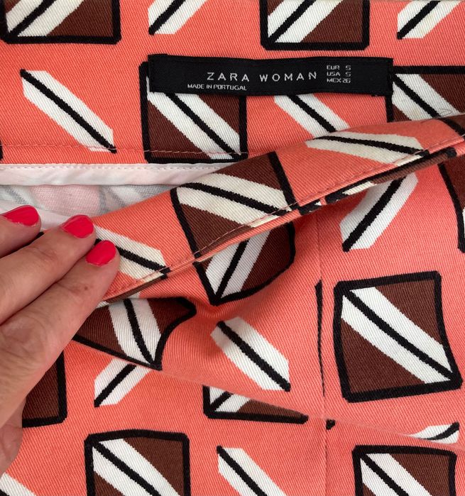 Calções Zara com padrão