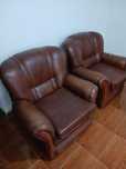 Vendo 2 sofas e 2 colchões