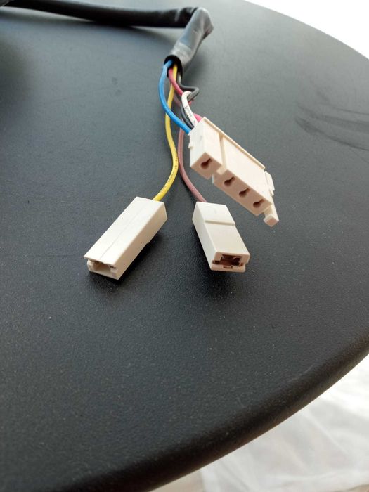 Silnik wentylatora do okapu do Whirlpool AKR 038 G BL / AKR 039 G BL