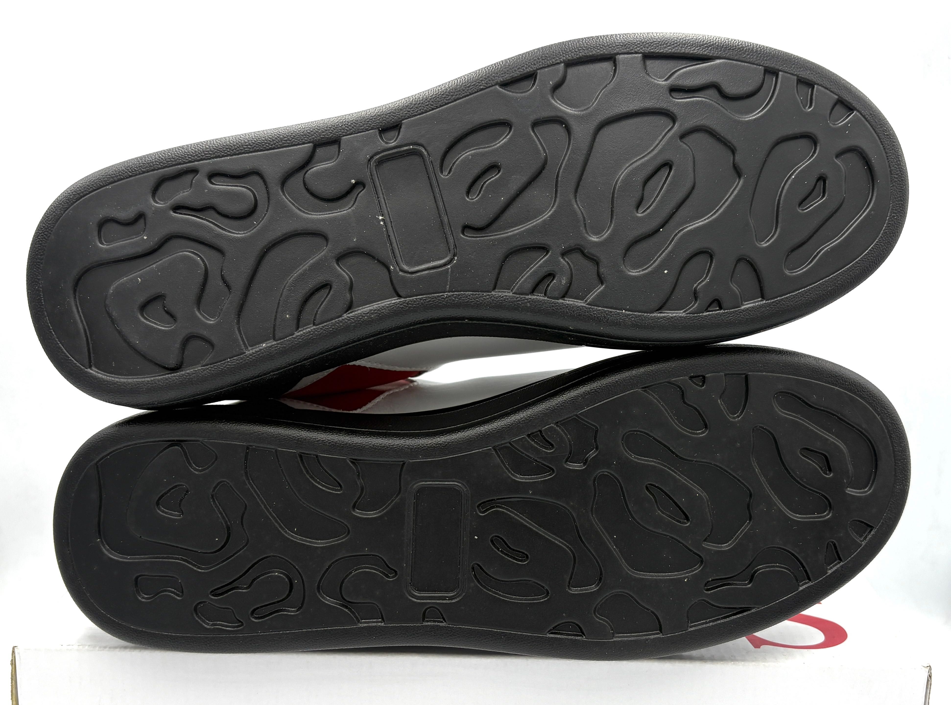 ‼️Nowe oryginalne sneakersy GUESS Opera czarne 41 AZ 125 ekoskóra