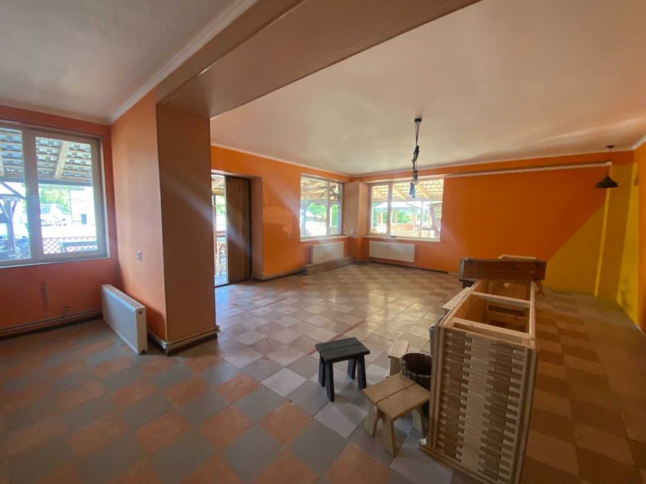 Продаж офісно-виробничого комплексу