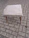 Taboret drewniany z czasów PRL tzw. Patyczak