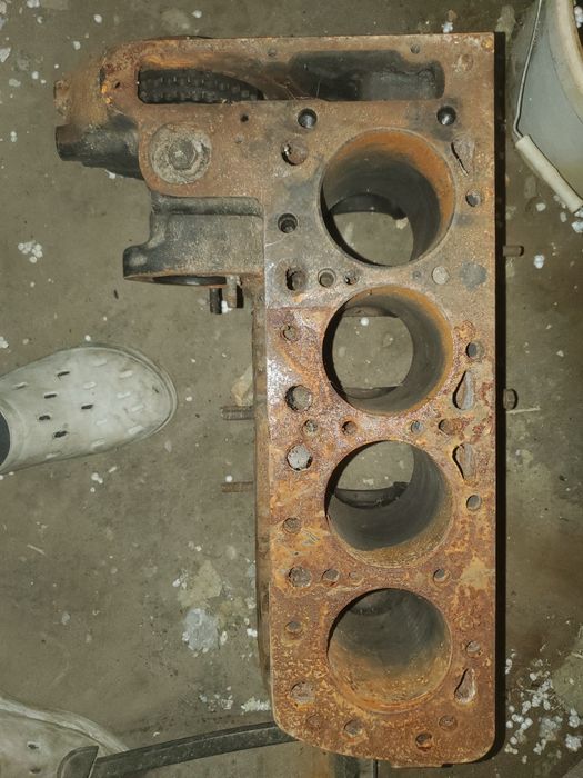 Блок мерседес 123