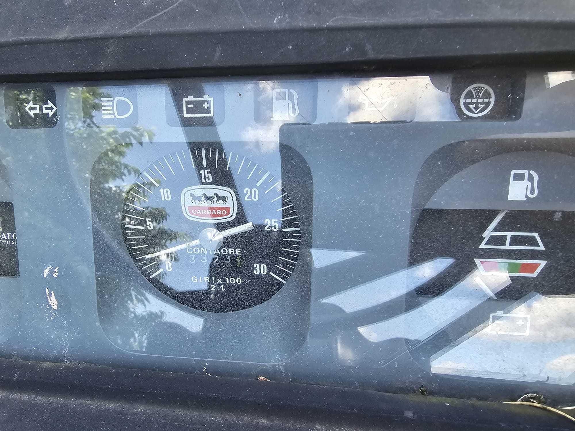 Ciągnik rolniczy Renault Carraro 501.4