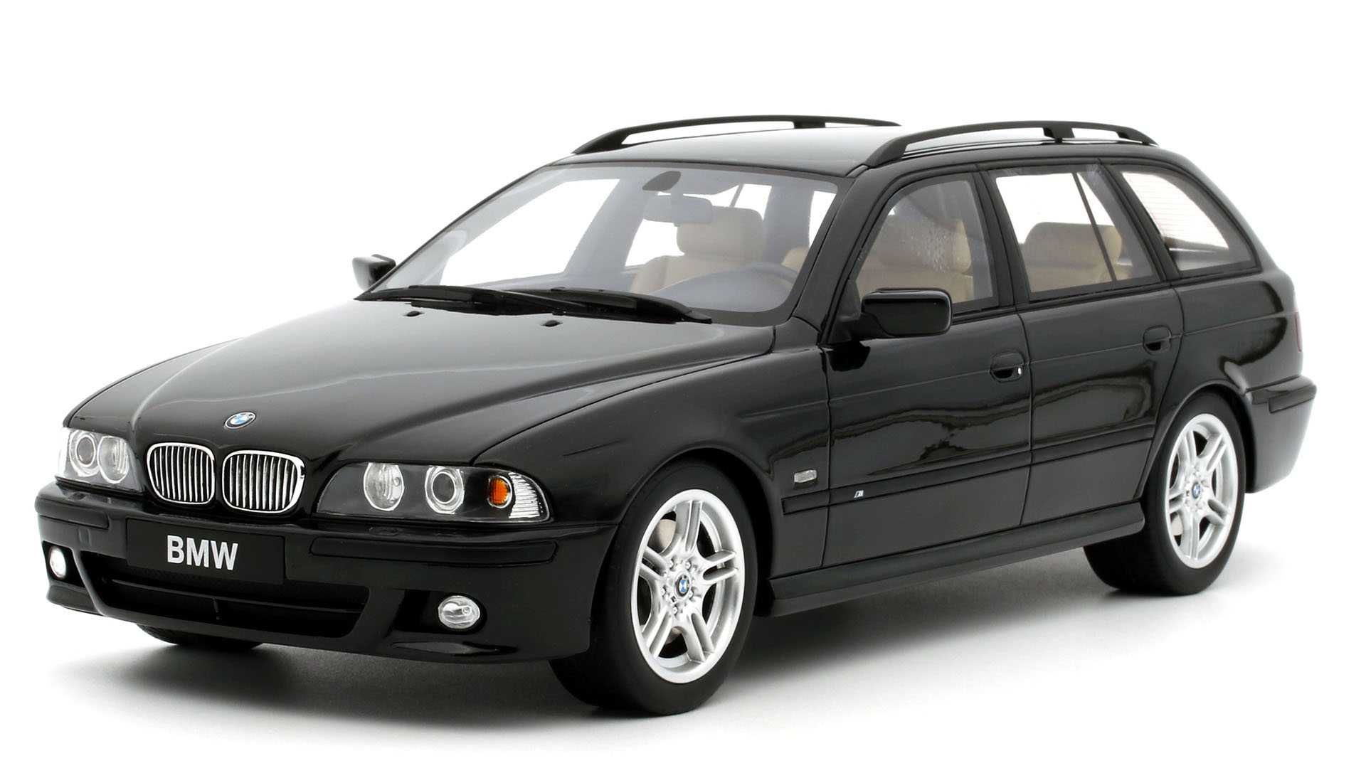 Model 1:18 Otto BMW E39 540i Touring M-Pack 2001 black (OT1013)