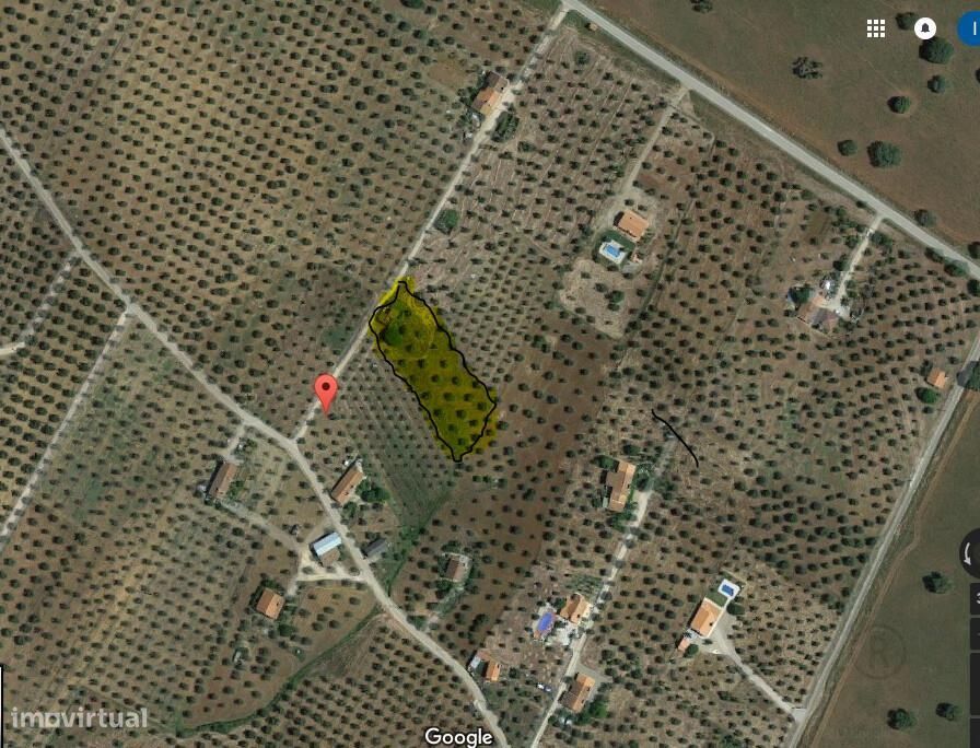 Terreno urbano fantástico, para construir moradia no Alentejo e viver