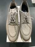 Sapatos cinza para homem