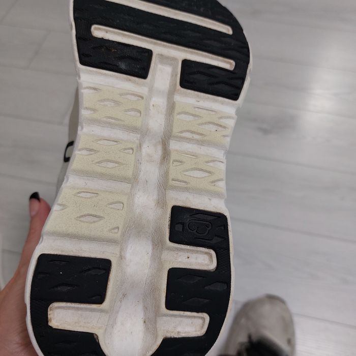 Кроси р.39 чоловічі