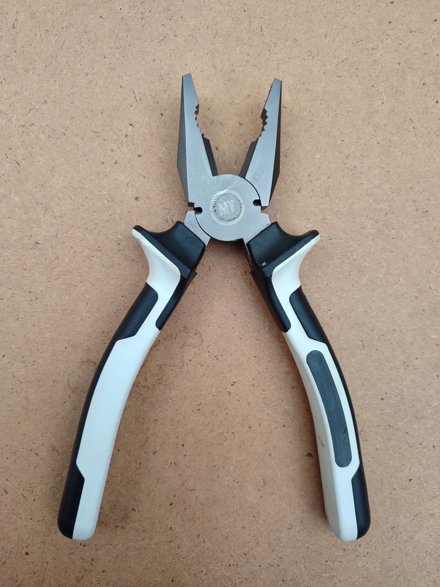 Пассатижи My Tools (200 мм)