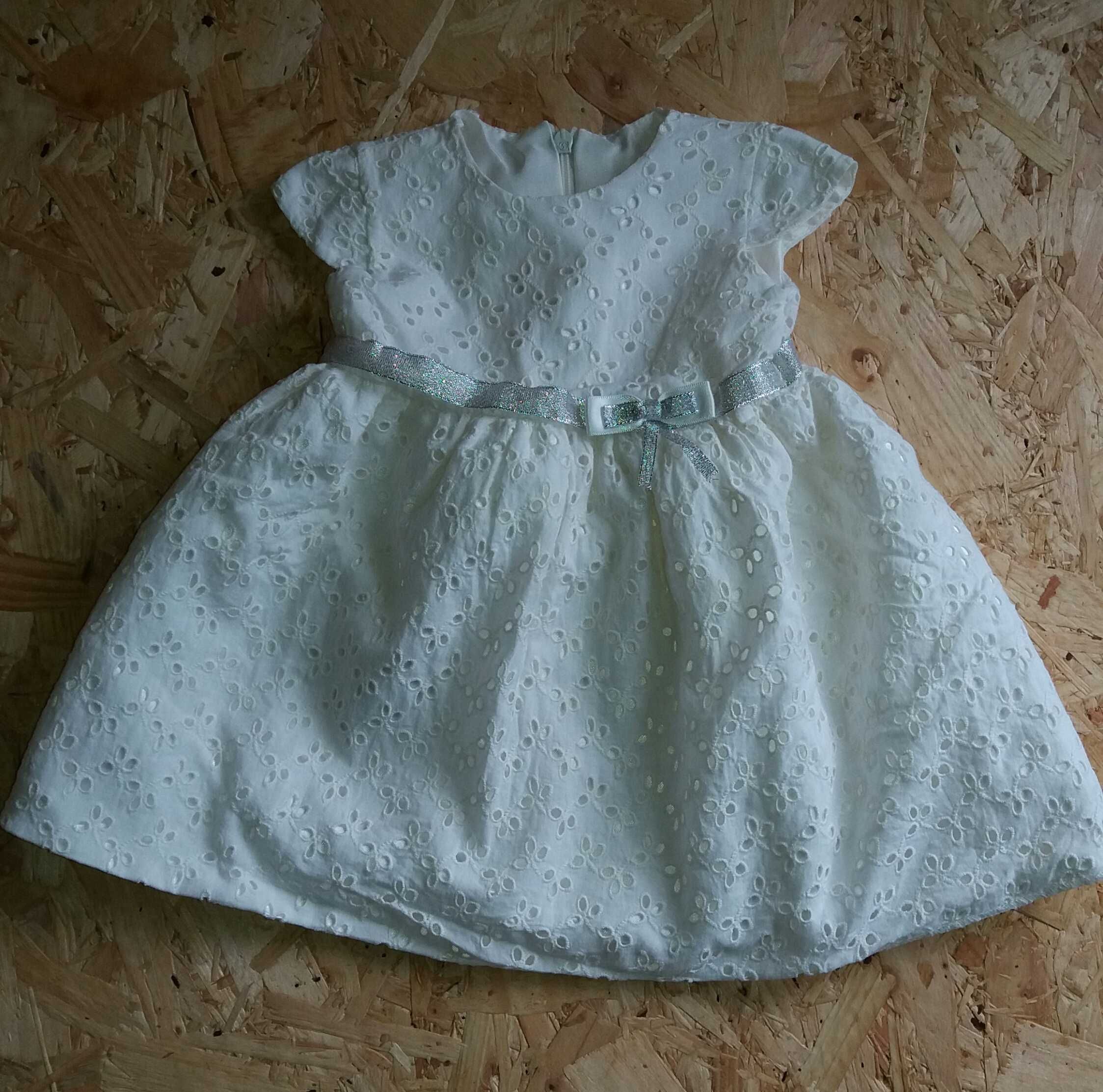 Vestido  bebé menina