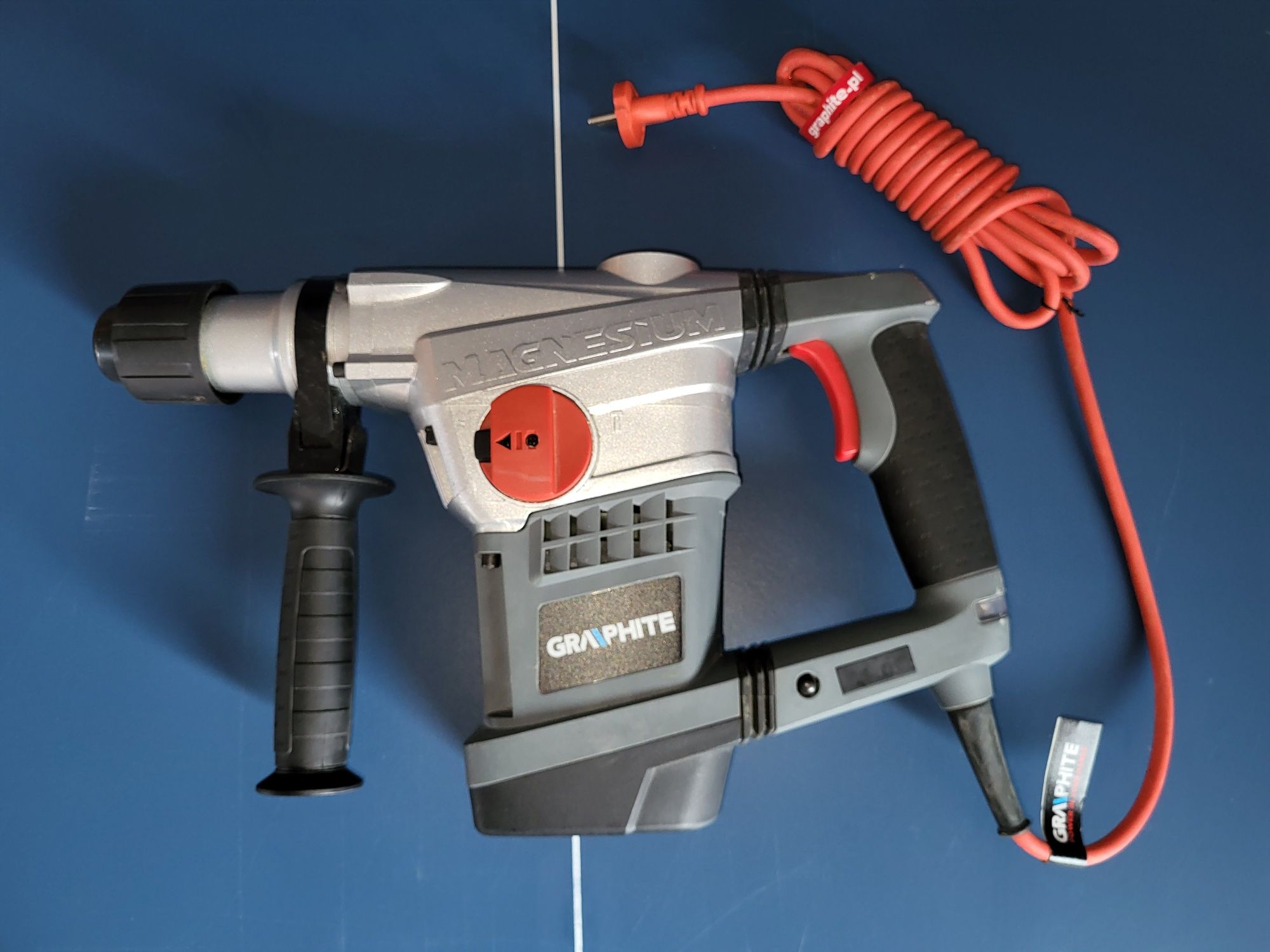 Młot graphite SDS max