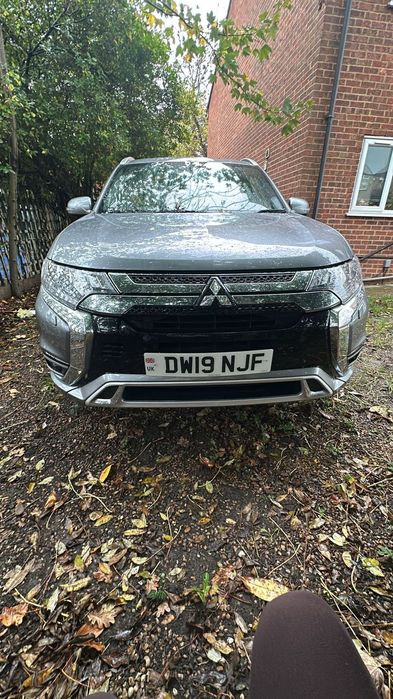 Mitsubishi Outlander Mitsubishi Outlander 4H PHEV CVT wersja Angielska