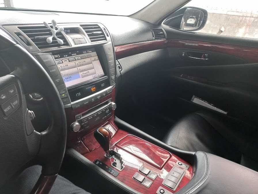 Продам lexus Ls460 Long AWD