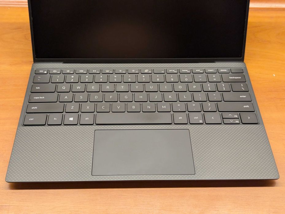 Dell XPS 13 9300, i5-1035G1, FHD IPS+, 8 RAM, 256 ssd