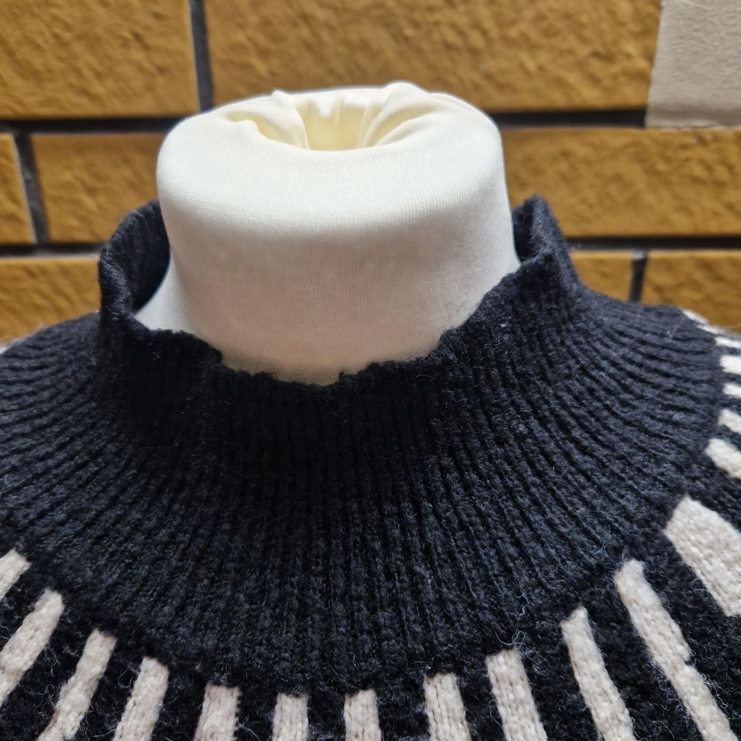Zimowy sweter damski rozmiar uniwersalny