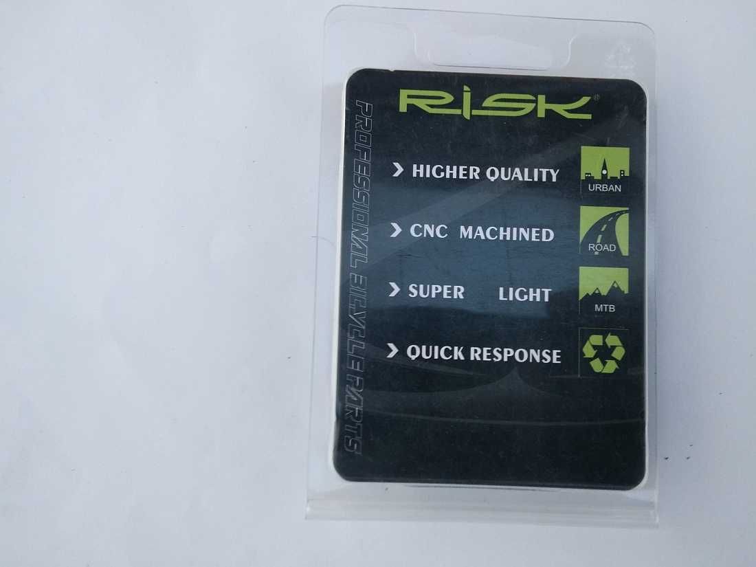Obejma zacisk RISK 34,9mm  BOX kolor zielony nowa
