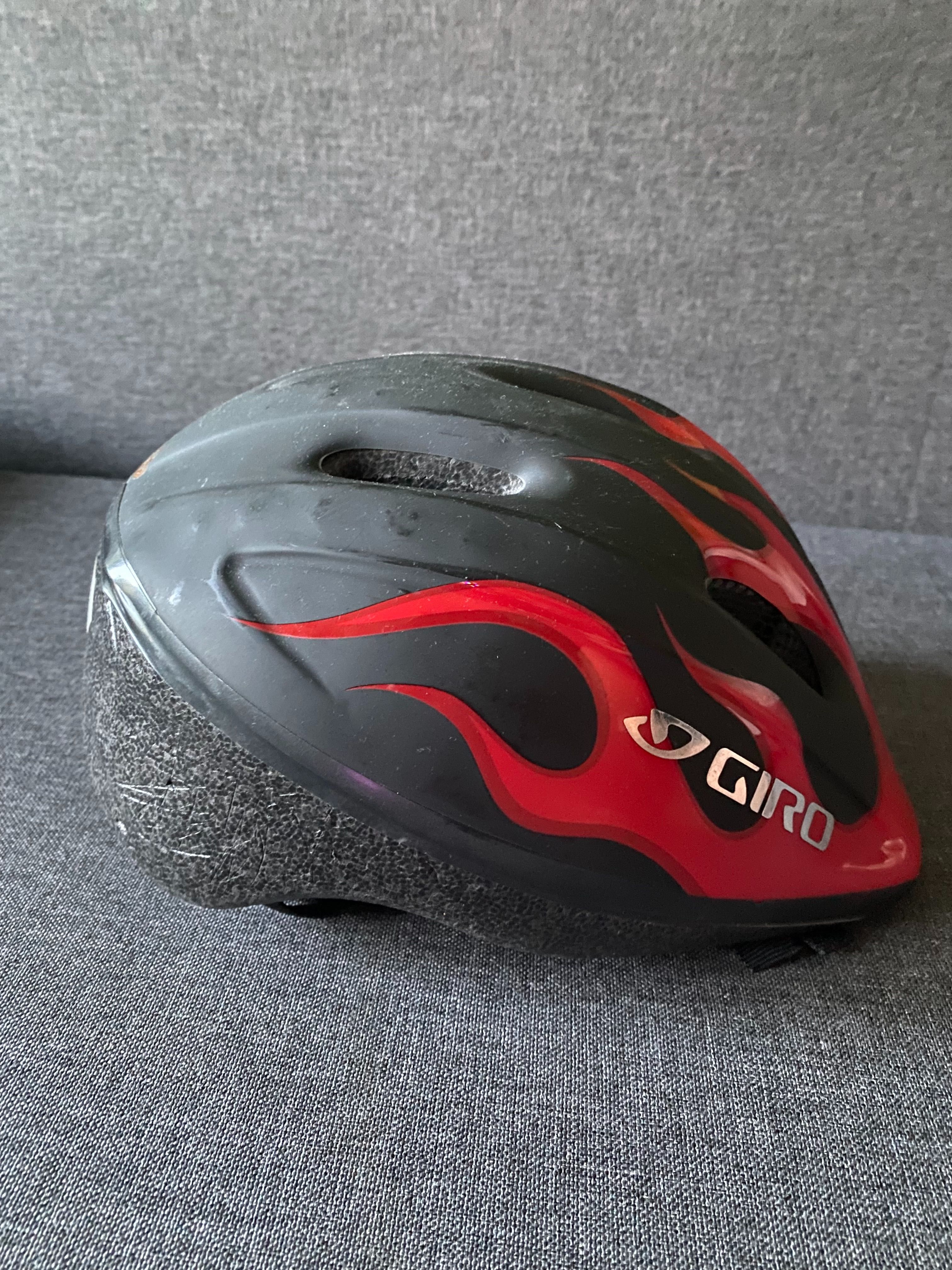 Kask rowerowy GIRO
