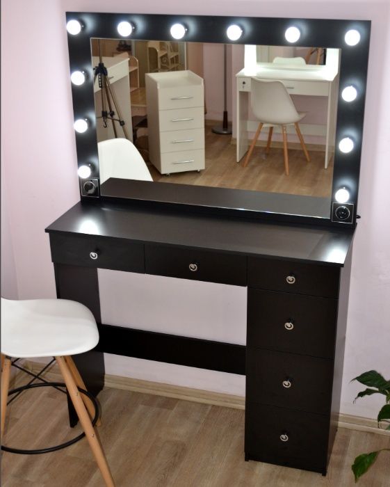 Макияжный гримерный визажный стол гримерное зеркало с подсветкой