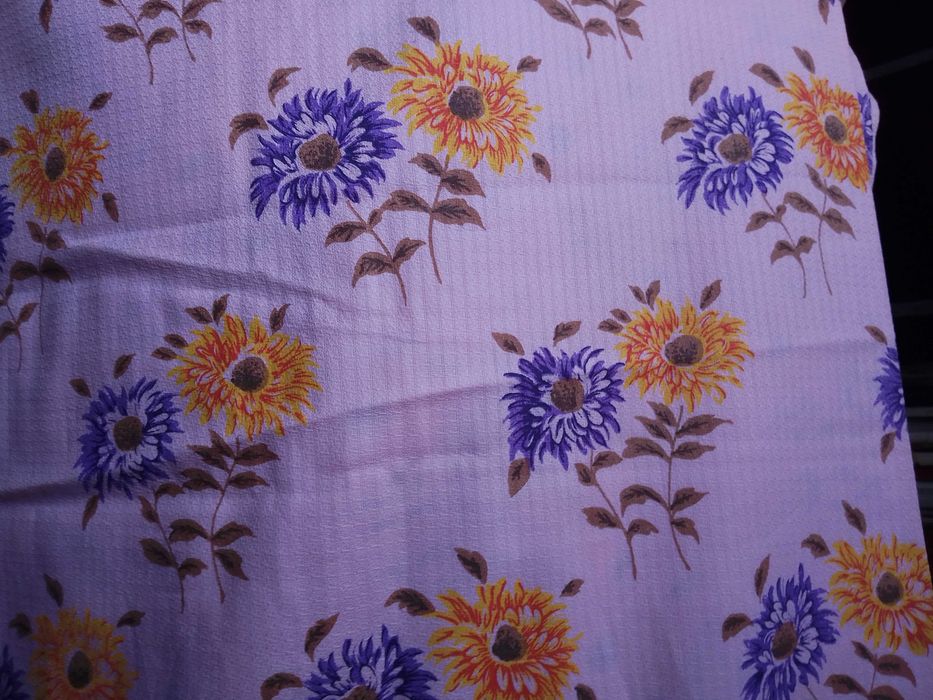 Ткани различные   .Есть  пальтовые,,портьерные.велюровые .