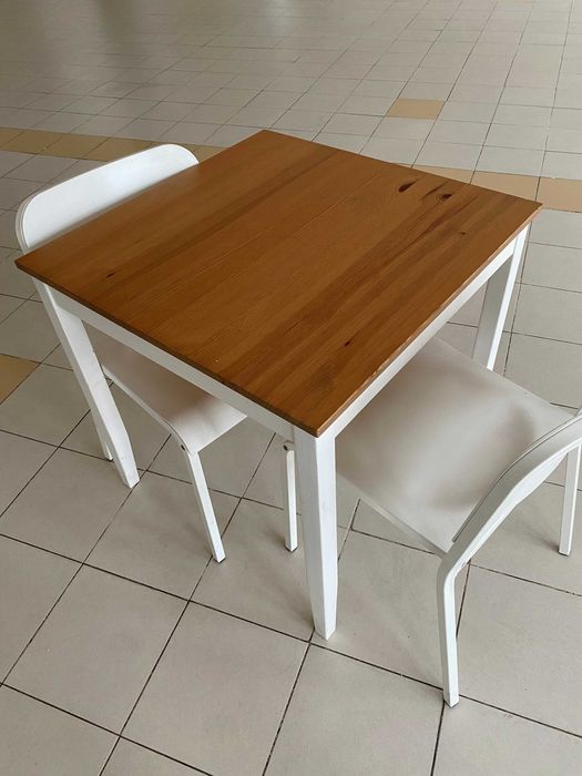 Conjunto 10 mesas 20 cadeiras