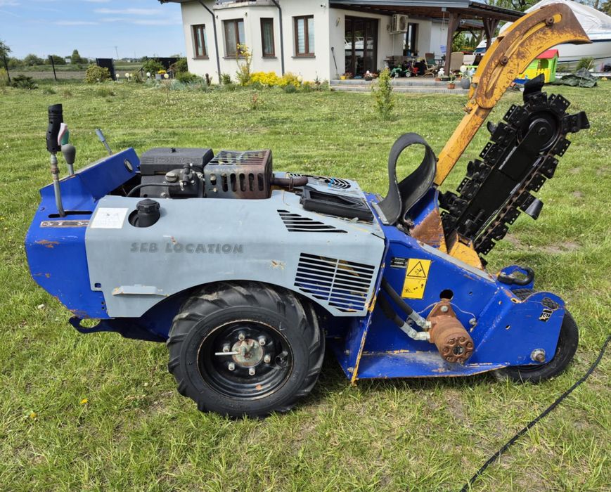 Koparka łańcuchowa Vermeer rt200