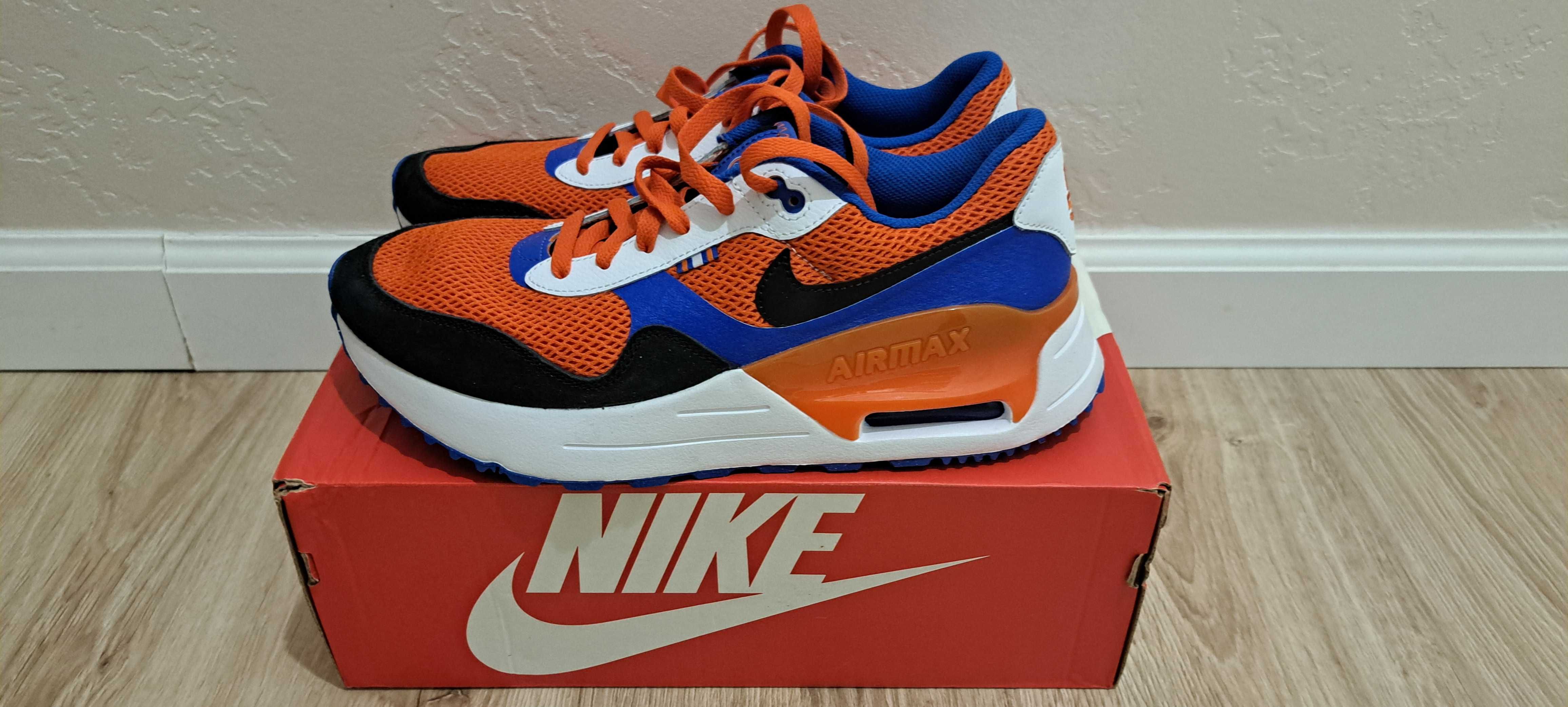 Кросівки Nike College AirMax SYSTM