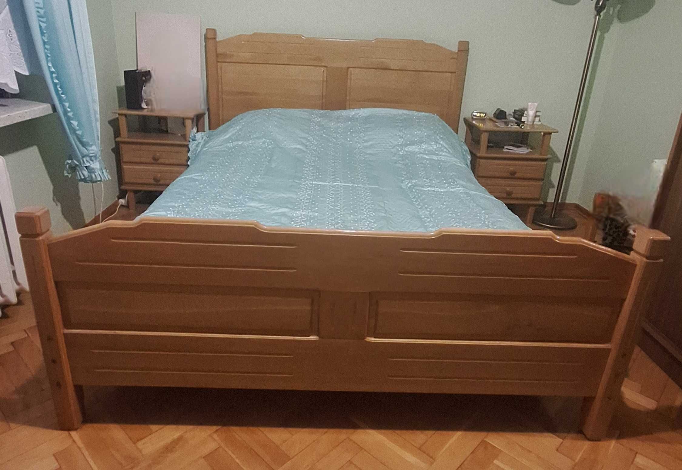 Łóżko drewniane dębowe