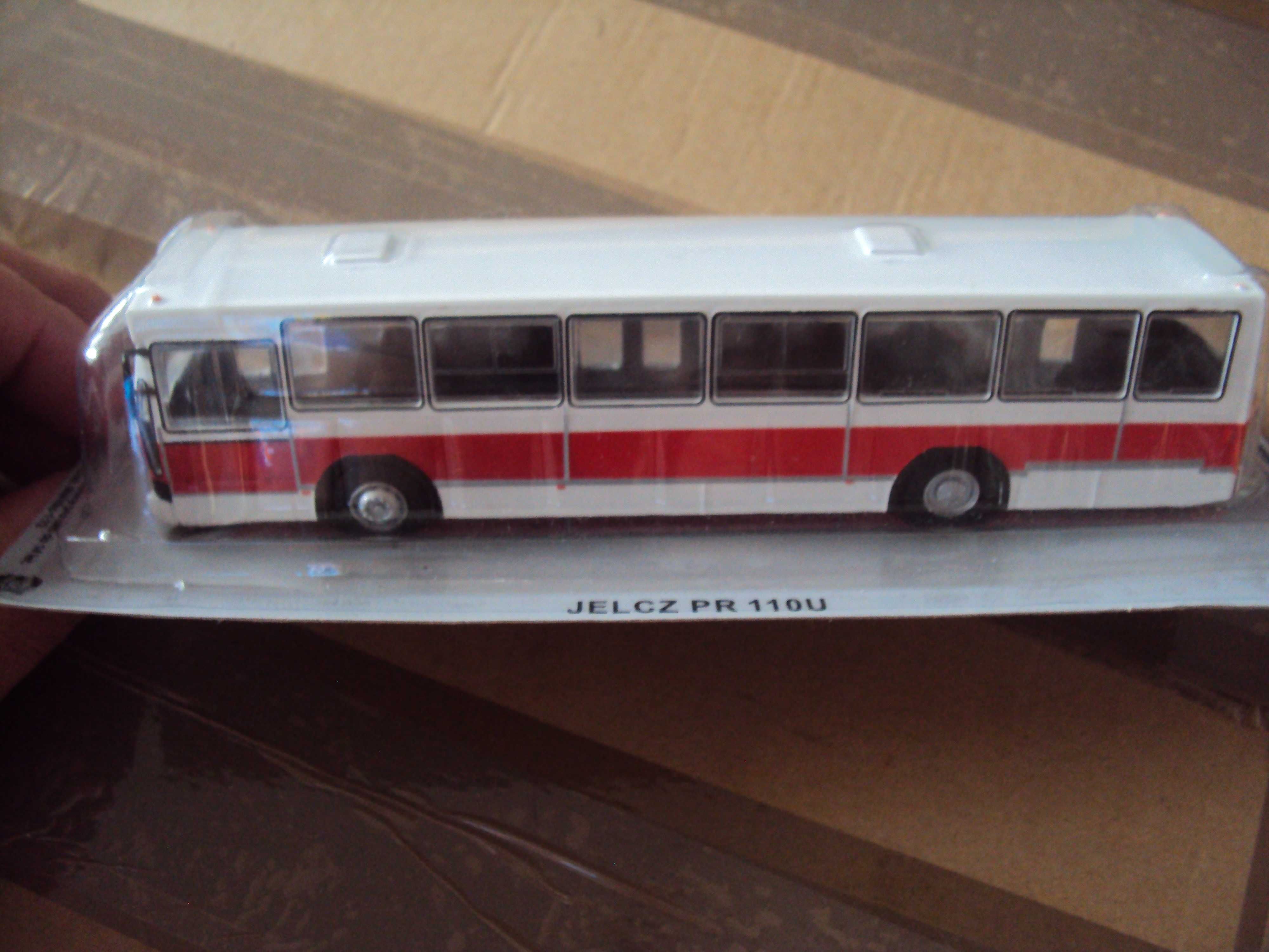 model autobusu jelcz-berliet pr-110 skala 1/72